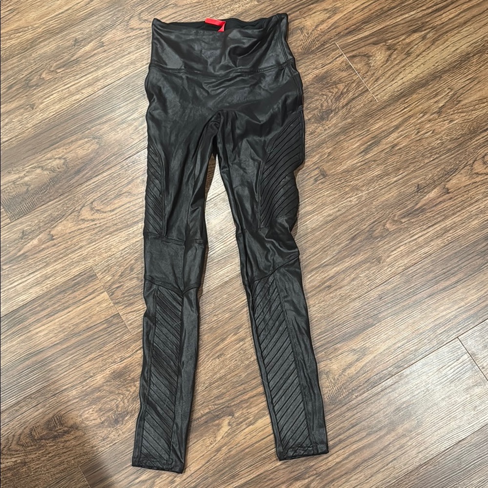 ‎spanx
